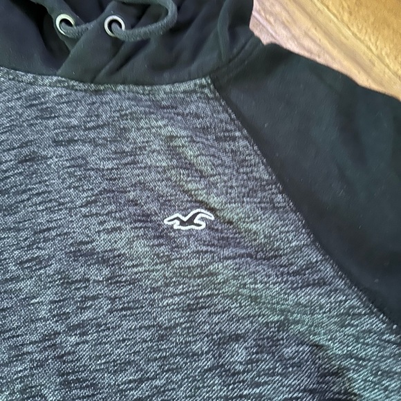 Hollister Men’s Hoodie Size Small - Picture 2 of 4